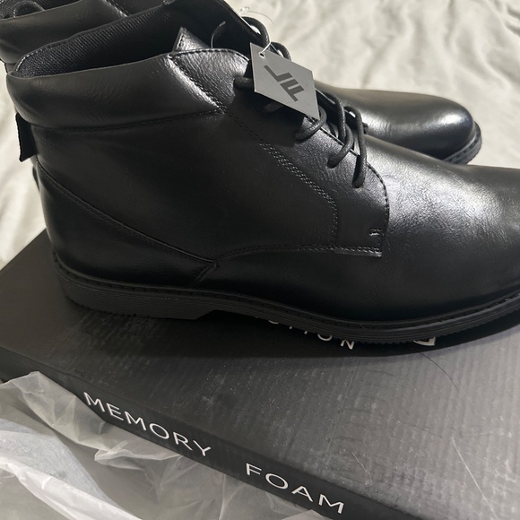 London Fog Men’s shoes size 12 - Picture 2 of 3